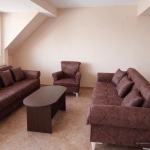 Дава се под наем Тристаен апартамент в Пловдив, Мараша - 100 кв.м за 498.27 € - Снимка #1