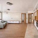 Дава се под наем Тристаен апартамент в Пловдив, Кършияка - 102 кв.м за 797.64 € - Снимка #1