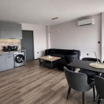 Дава се под наем Тристаен апартамент в Пловдив, Център - 90 кв.м за 1196.97 € - Снимка #1