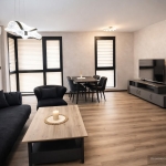 Дава се под наем Тристаен апартамент в Пловдив, Център - 90 кв.м за 1196.97 € - Снимка #1