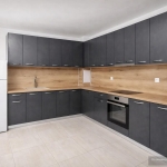 Дава се под наем Двустаен апартамент в Пловдив, Тракия - 63 кв.м за 388.62 € - Снимка #1