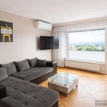 Дава се под наем Тристаен апартамент в Пловдив, Център - 103 кв.м за 448.8 € - Снимка #1