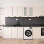 Дава се под наем Тристаен апартамент в Пловдив, Каменица 1 - 68 кв.м за 473.79 € - Снимка #1