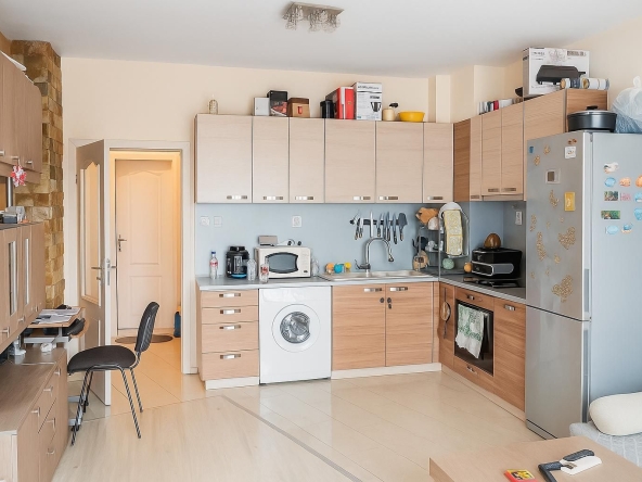 Дава се под наем Двустаен апартамент в Пловдив, Кючук Париж - 54 кв.м за 383 € - Снимка #1