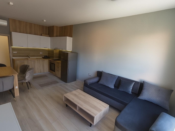 Дава се под наем Двустаен апартамент в Пловдив, Център - 70 кв.м за 663 € - Снимка #1