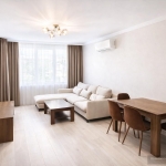 Дава се под наем Двустаен апартамент в Пловдив, Кючук Париж - 54 кв.м за 398.82 € - Снимка #1