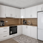 Дава се под наем Двустаен апартамент в Пловдив, Христо Смирненски - 65 кв.м за 548.25 € - Снимка #1