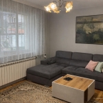 Дава се под наем Етаж от къща в София, Драгалевци - 70 кв.м за 598.23 € - Снимка #1