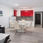 Дава се под наем Тристаен апартамент в Варна, Виница - 74 кв.м за 663 € - Снимка #1