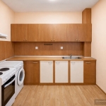 Дава се под наем Двустаен апартамент в Пловдив, Тракия - 70 кв.м за 348.84 € - Снимка #1