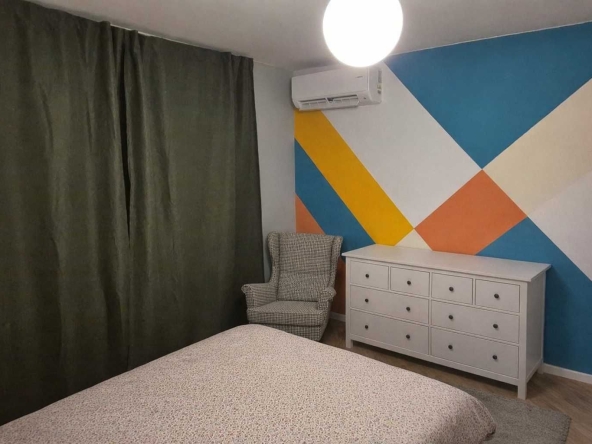 Дава се под наем Двустаен апартамент в София, Център - 54 кв.м за 298.86 € - Снимка #1