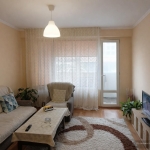 Дава се под наем Двустаен апартамент в Бургас, Славейков - 62 кв.м за 328.95 € - Снимка #1