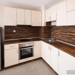 Дава се под наем Двустаен апартамент в Пловдив, Кършияка - 64 кв.м за 458.49 € - Снимка #1