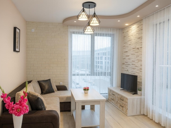 Дава се под наем Двустаен апартамент в Пловдив, Христо Смирненски - 67 кв.м за 510 € - Снимка #1