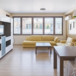 Дава се под наем Двустаен апартамент в Пловдив, Център - 75 кв.м за 459 € - Снимка #1