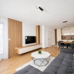 Дава се под наем Двустаен апартамент в Пловдив, Тракия - 60 кв.м за 528.36 € - Снимка #1