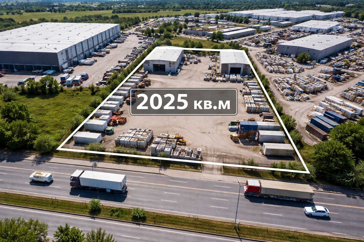 Парцел в София, Център - 2025 кв.м за 85 €/кв.м - Снимка #1