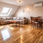 Дава се под наем Двустаен апартамент в Пловдив, Кършияка - 67 кв.м за 468.69 € - Снимка #1