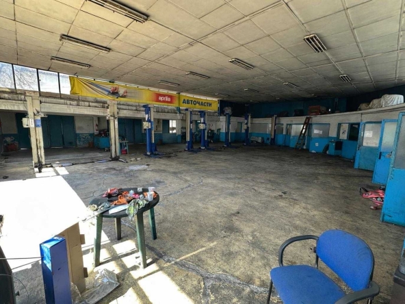 Дава се под наем Склад в Пловдив, Каменица 2 - 568 кв.м за 2393.43 € - Снимка #1