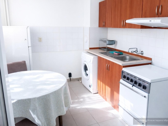 Дава се под наем Двустаен апартамент в Пловдив, Кючук Париж - 48 кв.м за 248.88 € - Снимка #1