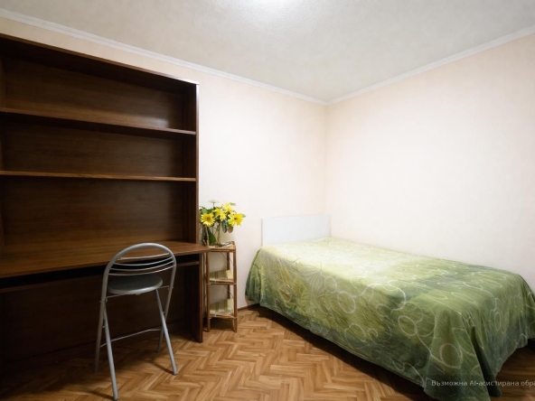 Дава се под наем Едностаен апартамент в Пловдив, Кършияка - 25 кв.м за 179.52 € - Снимка #1