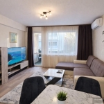 Дава се под наем Двустаен апартамент в Варна, Конфуто - 65 кв.м за 598.23 € - Снимка #1