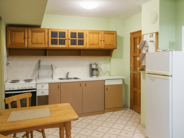 Дава се под наем Тристаен апартамент в Пловдив, Христо Смирненски - 60 кв.м за 375 € - Снимка #1