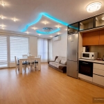 Дава се под наем Тристаен апартамент в Варна, Аспарухово - 78 кв.м за 598.23 € - Снимка #1