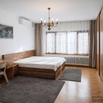 Дава се под наем Двустаен апартамент в София, Център - 65 кв.м за 598.23 € - Снимка #1