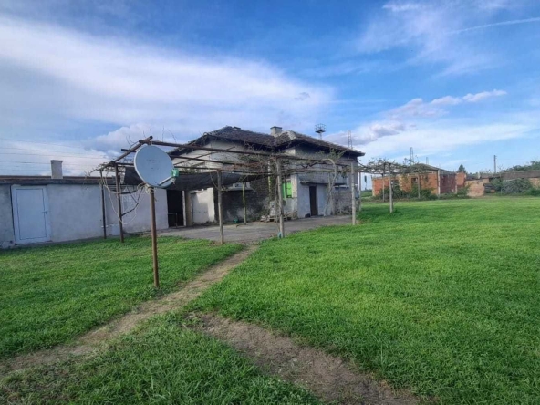 Къща в Гълъбово - 100 кв.м за 296 €/кв.м - Снимка #1