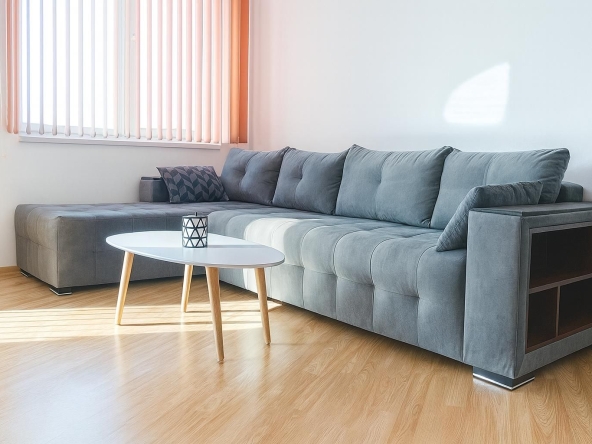 Дава се под наем Тристаен апартамент в Пловдив, Тракия - 92 кв.м за 585.48 € - Снимка #1