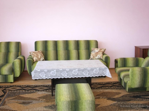 Дава се под наем Къща в София, Враждебна - 130 кв.м за 698.19 € - Снимка #1