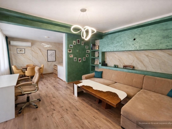 Тристаен апартамент в Пловдив, Център - 115 кв.м за 887 €/кв.м - Снимка #1