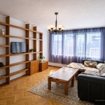 Дава се под наем Тристаен апартамент в Варна, Чайка - 65 кв.м за 448.8 € - Снимка #1