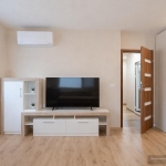 Дава се под наем Двустаен апартамент в София, Надежда 4 - 71 кв.м за 797.64 € - Снимка #1