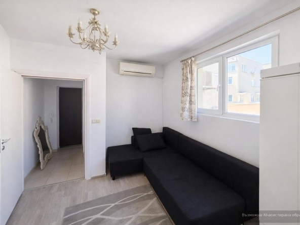 Дава се под наем Двустаен апартамент в Варна, Автогара - 45 кв.м за 428.91 € - Снимка #1