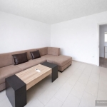 Дава се под наем Тристаен апартамент в Пловдив, Младежки Хълм - 75 кв.м за 498.27 € - Снимка #1