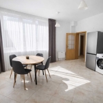 Дава се под наем Двустаен апартамент в Пловдив, Тракия - 50 кв.м за 363.63 € - Снимка #1