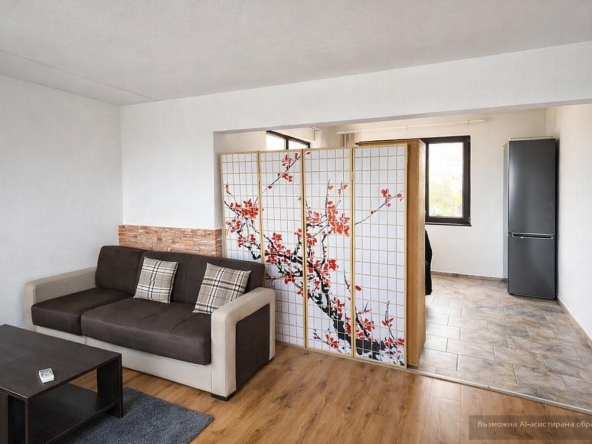 Дава се под наем Къща в Варна, Галата - 140 кв.м за 847.62 € - Снимка #1