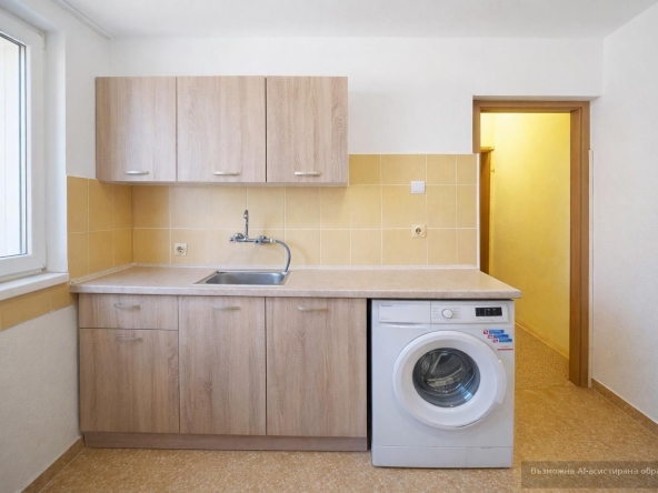 Дава се под наем Двустаен апартамент в Пловдив, Тракия - 60 кв.м за 378.93 € - Снимка #1