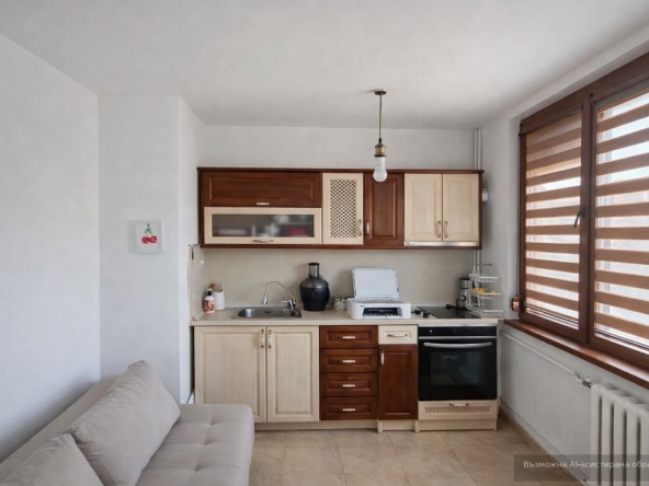Двустаен апартамент в Бургас, Лазур - 68 кв.м за 1463 €/кв.м - Снимка #1