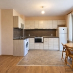 Дава се под наем Тристаен апартамент в Пловдив, Център - 75 кв.м за 488.58 € - Снимка #1