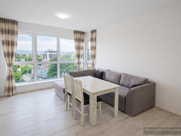 Дава се под наем Двустаен апартамент в Варна, Център - 66 кв.м за 558.45 € - Снимка #1