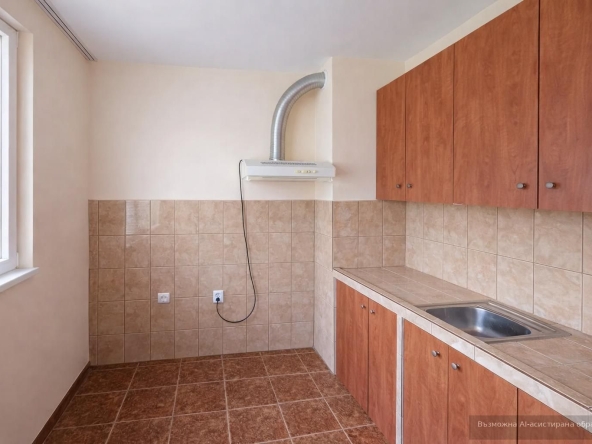 Дава се под наем Двустаен апартамент в Варна, Лятно кино Тракия - 42 кв.м за 278.97 € - Снимка #1