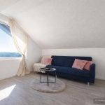 Дава се под наем Двустаен апартамент в Варна, Аспарухово - 60 кв.м за 298.86 € - Снимка #1