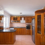 Тристаен апартамент в София, Стрелбище - 98 кв.м за 1822 €/кв.м - Снимка #1
