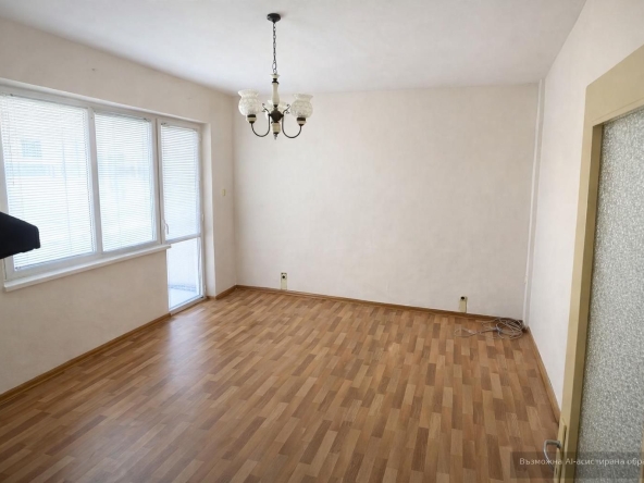 Дава се под наем Двустаен апартамент в Пловдив, Тракия - 54 кв.м за 199.41 € - Снимка #1