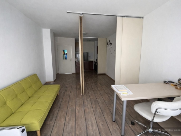 Дава се под наем Офис в Бургас, Възраждане - 68 кв.м за 418.71 € - Снимка #1