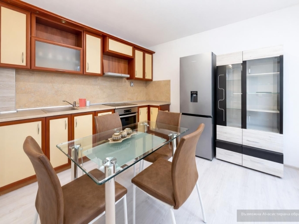 Дава се под наем Тристаен апартамент в Асеновград - 90 кв.м за 497.25 € - Снимка #1