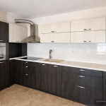 Дава се под наем Двустаен апартамент в Пловдив, Гагарин - 75 кв.м за 398.82 € - Снимка #1